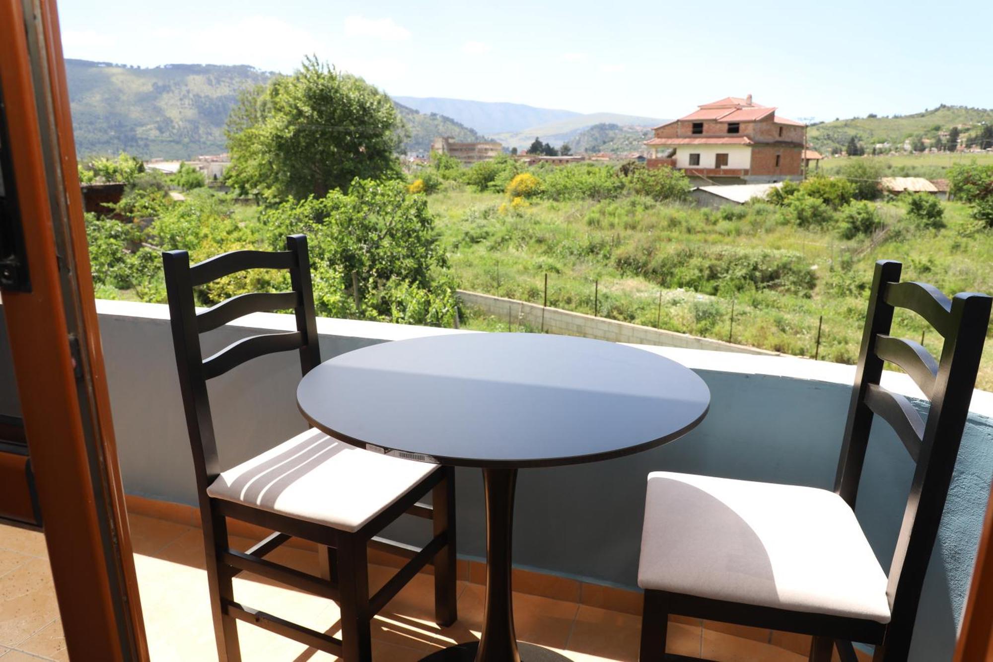 Villa Mucolli Berat Luaran gambar