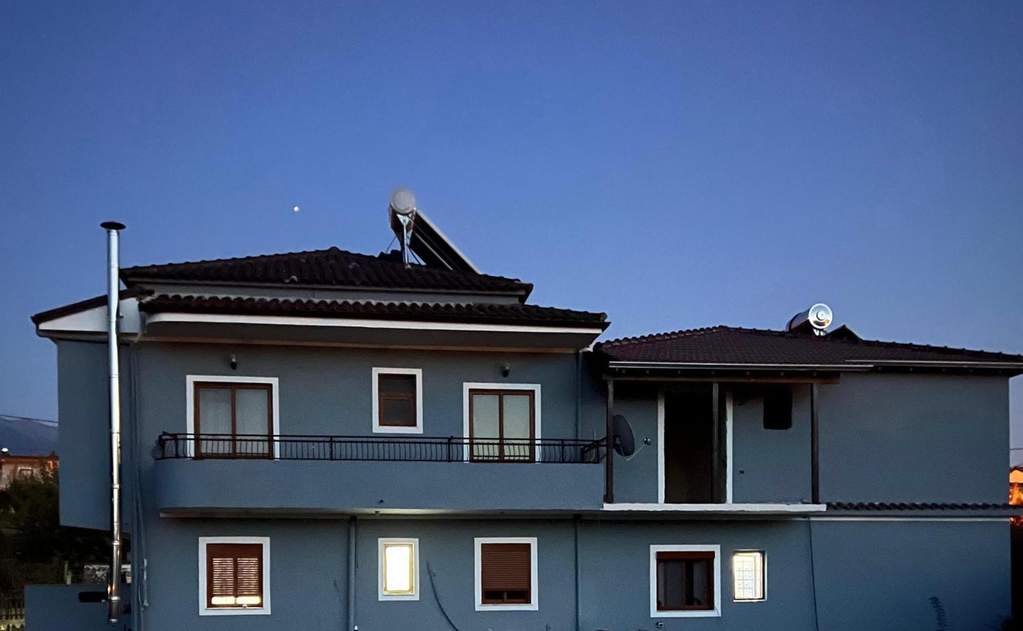 Villa Mucolli Berat Luaran gambar